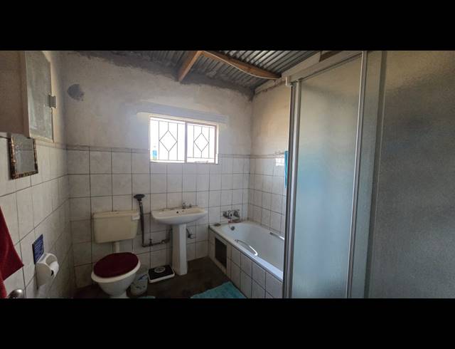 8.60M² SMALLHOLDING FOR SALE IN BELA BELA RURAL
